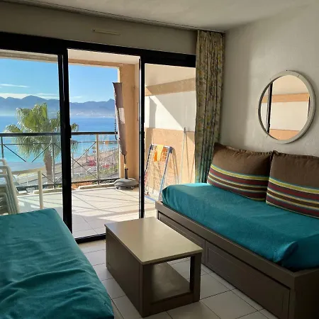 Appartement With Sea View, Aircondition And Parking *