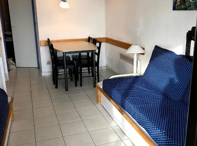 With Sea View, Aircondition And Parking Apartment Cannes