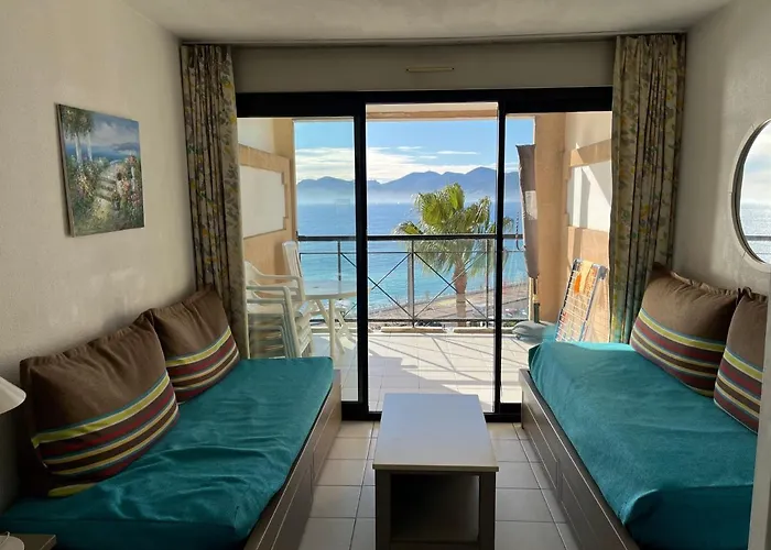 Apartment With Sea View, Aircondition And Parking