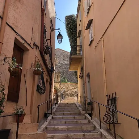Apartmán With Sea View, Aircondition And Parking Cannes